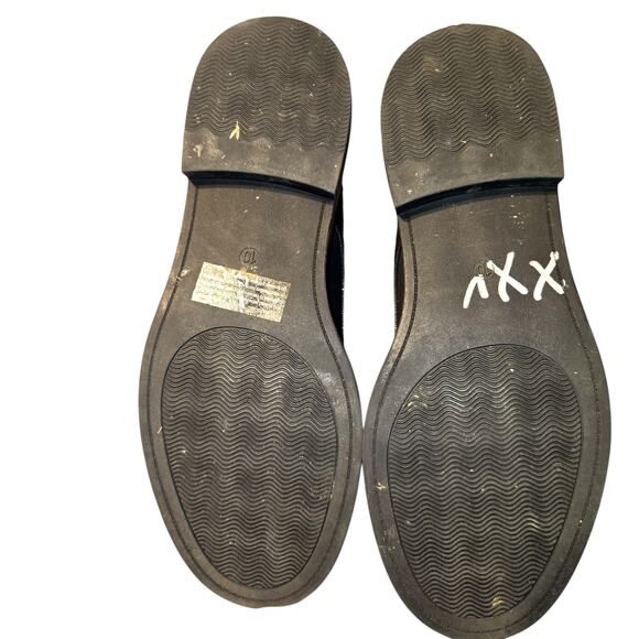 Women's 10 Black Stud Trimmed  Combat Ankle Boots Lace Up Zipper - Picture 6 of 7